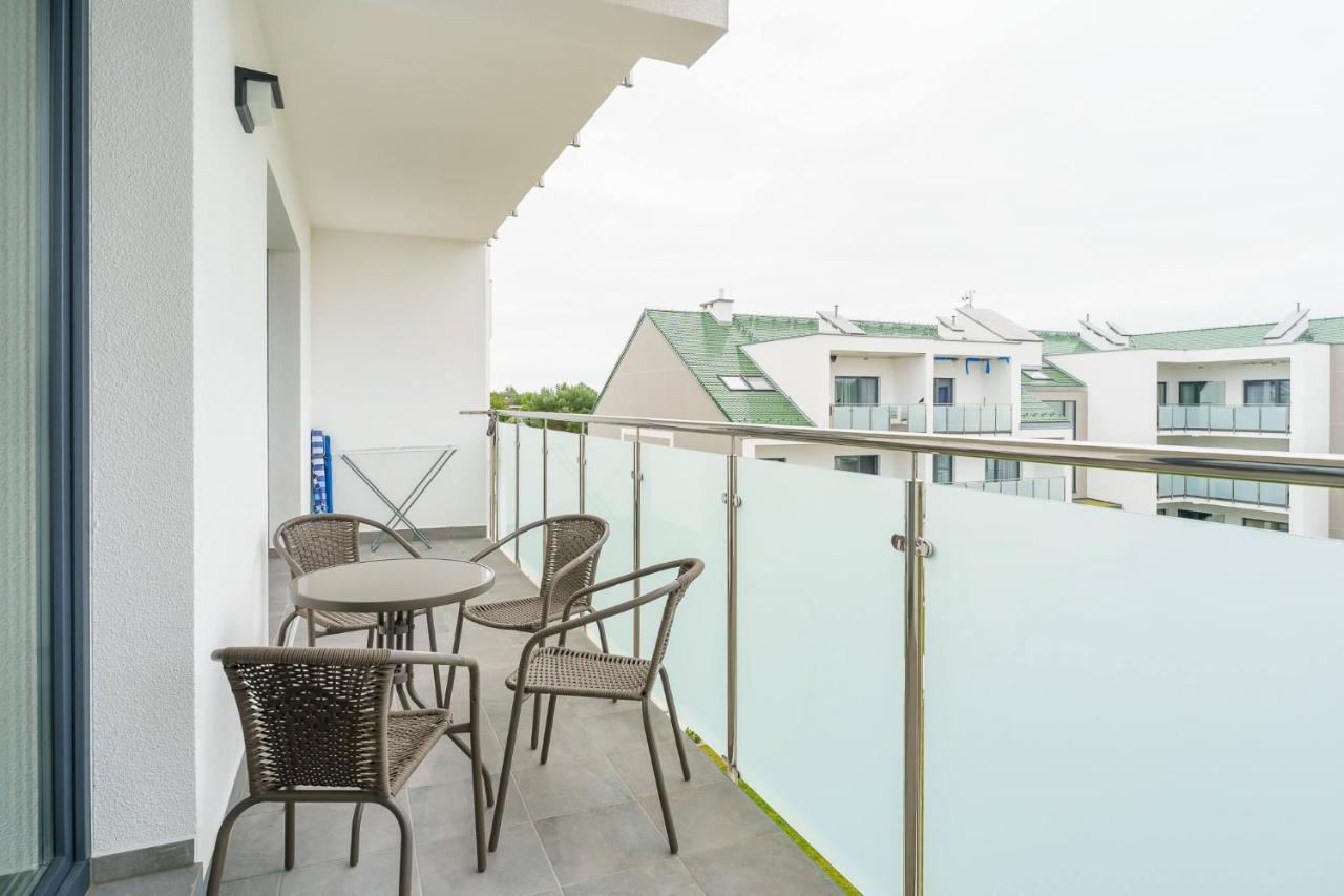 Sunset Resort, Nadmorska 106 กชึชโบโว ภายนอก รูปภาพ
